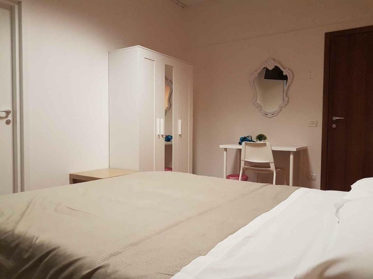Hotel Piramide Reggio Emilia Eksteriør bilde